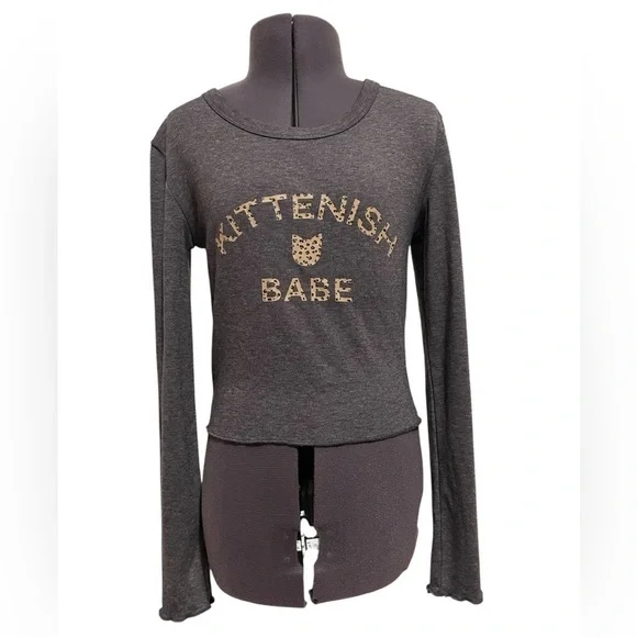 Kittenish Babe Gray Crop Top with Leopard Print Graphic Size S - Picture 2 of 11